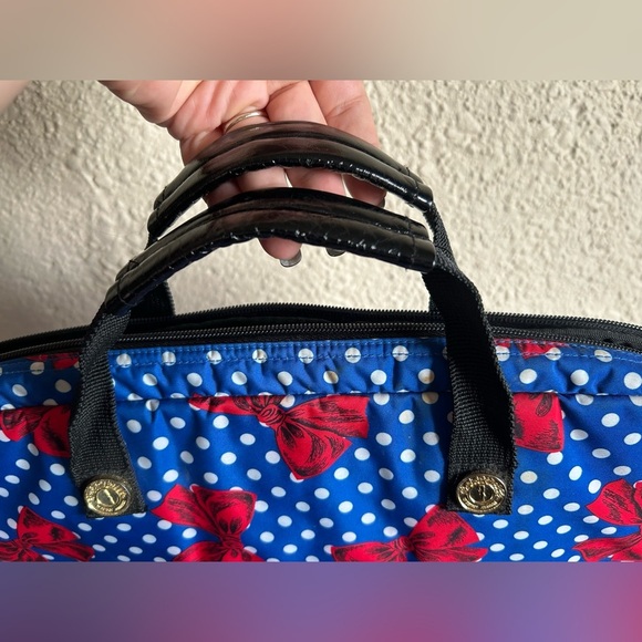 Betseyville Betsey Johnson Tablet case bag - Picture 5 of 8